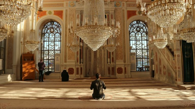 Enhance Your Space with Stunning Ceramic Chandeliers