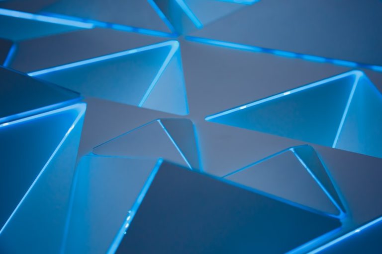 Space-Saving Solution: Aluminum Alloy Folding Wall Lamp